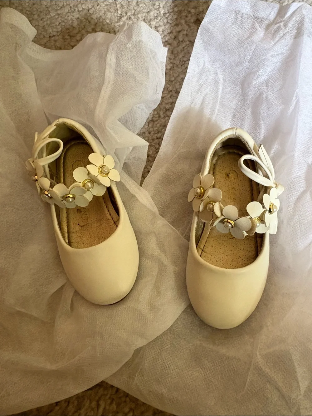 Girls Cream Floral Mary Jane Dress Shoes